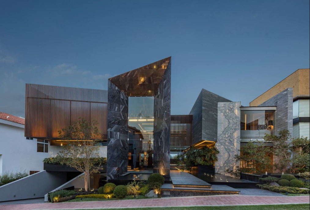 fotografia de lan fachada de una vivienda residencial en puebla